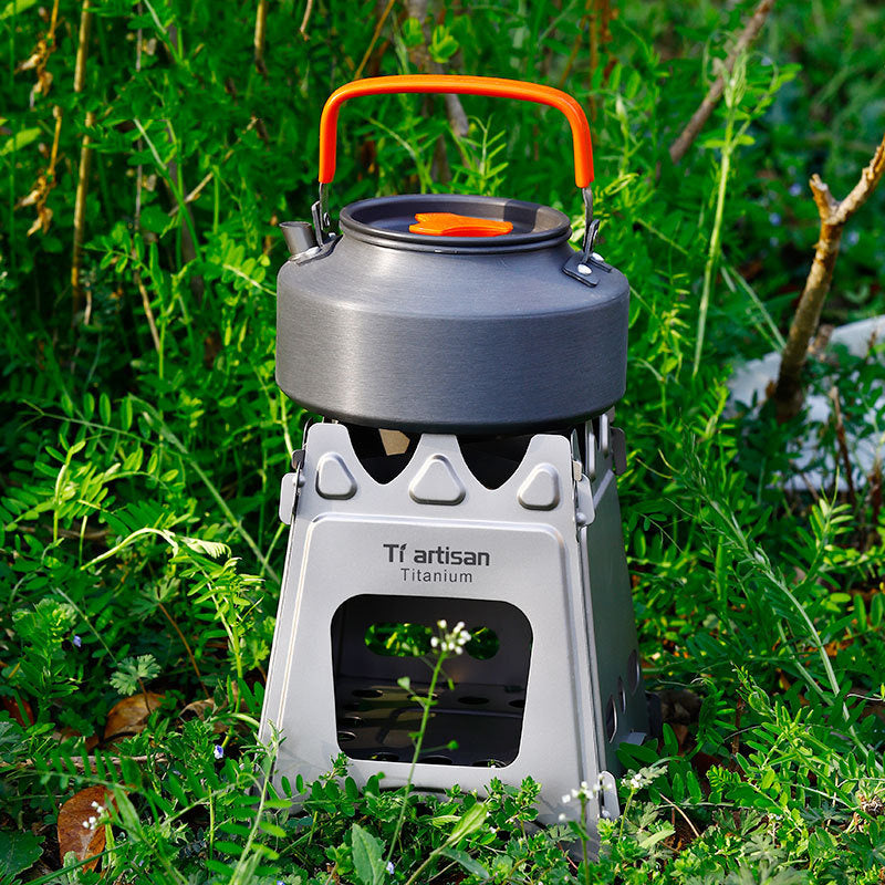 Kvistbrenner for bålkos og matlaging i det fri